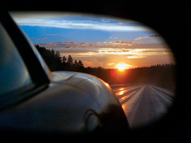 0501vet_01z%2B1999_Chevrolet_Corvette_Hardtop%2BRight_Hand_Rearview_Mirror_View.jpg