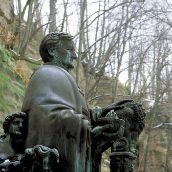 336_0705_Richard_Wagner_Statue_Dittrich_.jpg