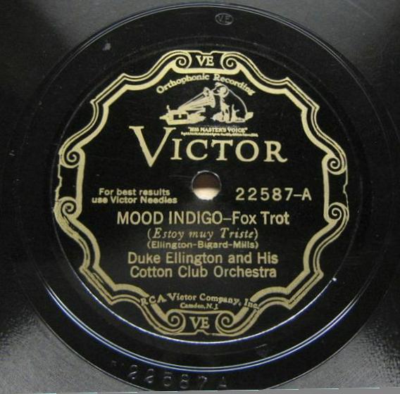 DE3021a-MoodIndigo-Victor22587a.jpg