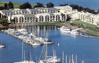 JBKCADT_Doubletree_Hotel_and_Executive_Meeting_Center-Berkeley_Marina_home_right.jpg