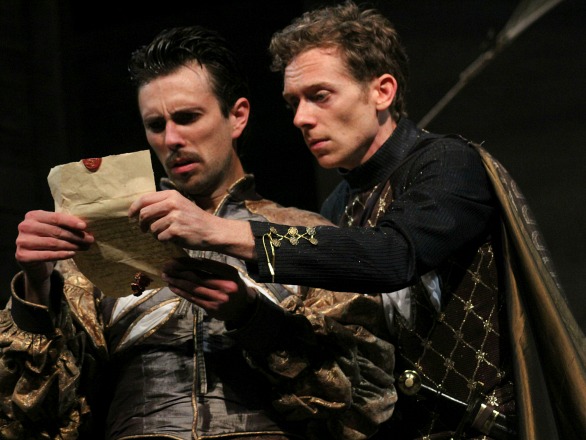 apt-rosencrantzandguildenstern081313b.jpg