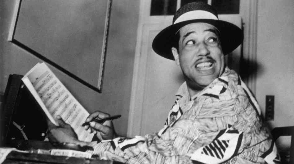 duke-ellington-5_wide-b6d7301ba8d7dea41c915aaf3f5afcb0f38b5efc-s6-c10.jpg