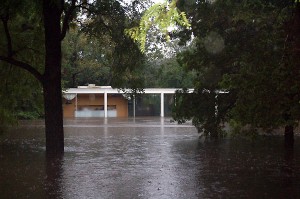 farnsworth-flood-long-shot-300x199.jpg