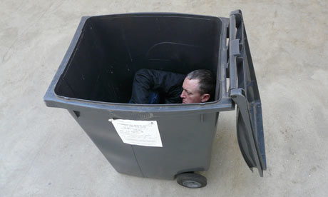 Michael-Landy-in-a-bin-001.jpg