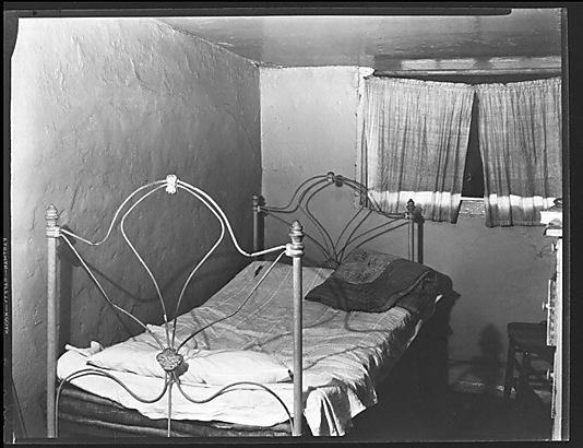 John Cheever Residence by Walker Evans (1931-33) Metropolitan Museum, NYC_ 