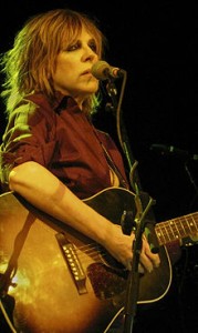 220px-Lucinda_Williams_&_guitar