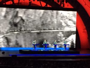 kraftwerk-at-bowl