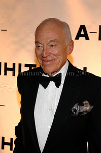 Lauder.jpg