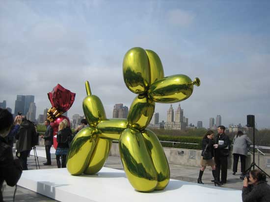 Koons, “Balloon Dog (Yellow),” 1994-2000, Steven and Alexandra Cohen Collection Photo by Lee Rosenbaum