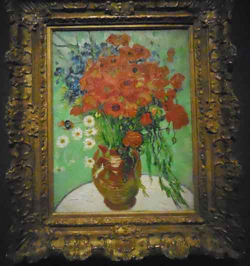 van Gogh, "Vase aux Marguerites et Coquelicots, 1890 Presale estimate: $30-50 million Photo by Lee Rosenbaum