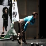 Esther Balfe in I don't believe in outer space. Photo: Julieta Cervantes