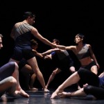 Gina Gibney's Dividing Line. (L to R, front to back): Zachary Leigh Denison, Amy Miller, Javier Baca, Natsuki Arai, Jennifer McQuiston Lott, Jake Bone. Photo: Julieta Cervantes