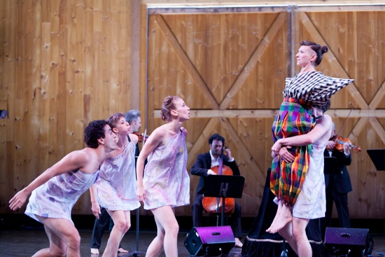 (L to R): John Eirich, Lindsey Jones, and Sarah Stanley (who alternated with Courtney Lopes) blowing; Shara Worden held up by Weaver Rhodes; visible at back: Eric Jacobsen. Photo: Jamie Kraus 