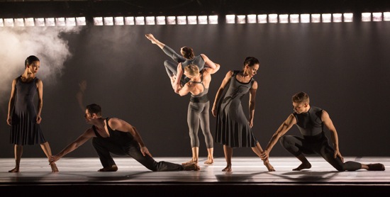 Larry Keigwin's Rush Hour performed by Paul Taylor dancers. (L to R): Madelyn Ho, Robert Kleinendorst, Michael Trusnovec, Heather McGinley, Eran Bugge, and Michael Novak. Photo: Yi-Chun Wu