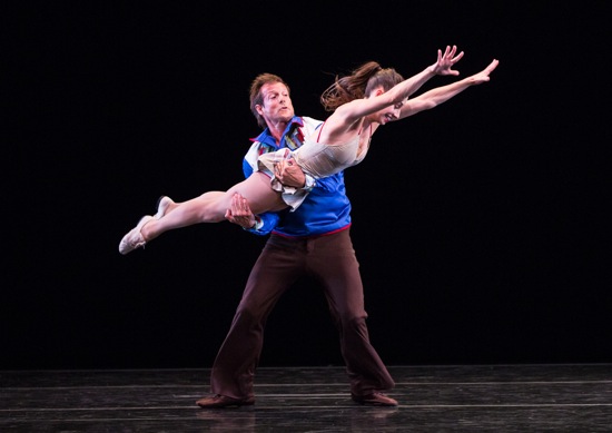 John Selya catches Amy Ruggiero in Tharp's Country Dances. Photo: Yi-Chun Wu