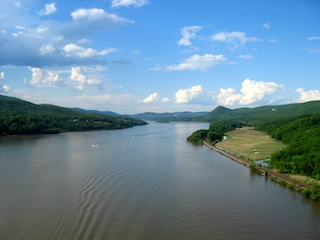 hudsonriver.jpg