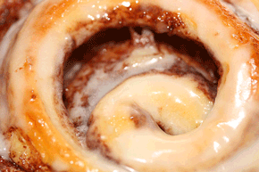 cinnamon_roll_inside_out