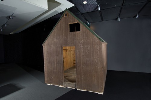 newsmuseum cabin.jpg