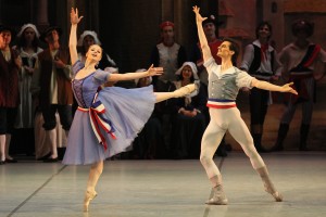 Angelina Vorontsova and Ivan Zaytsev in Mikhailovsky Ballet's "The Flames of Paris." Photo by Stas Levshin