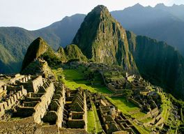 Machu_Picchu.jpg