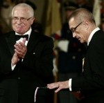 udÃlenà StátnÃch vyznamenánà na Pražském HradÄ