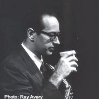 Desmond w cup