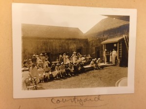 crowd for tea 1936