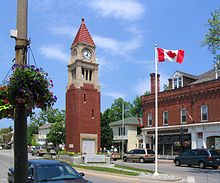220px-Niagara_On_The_Lake_cenotaph