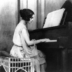 Cohen-Harriet-02[1918]