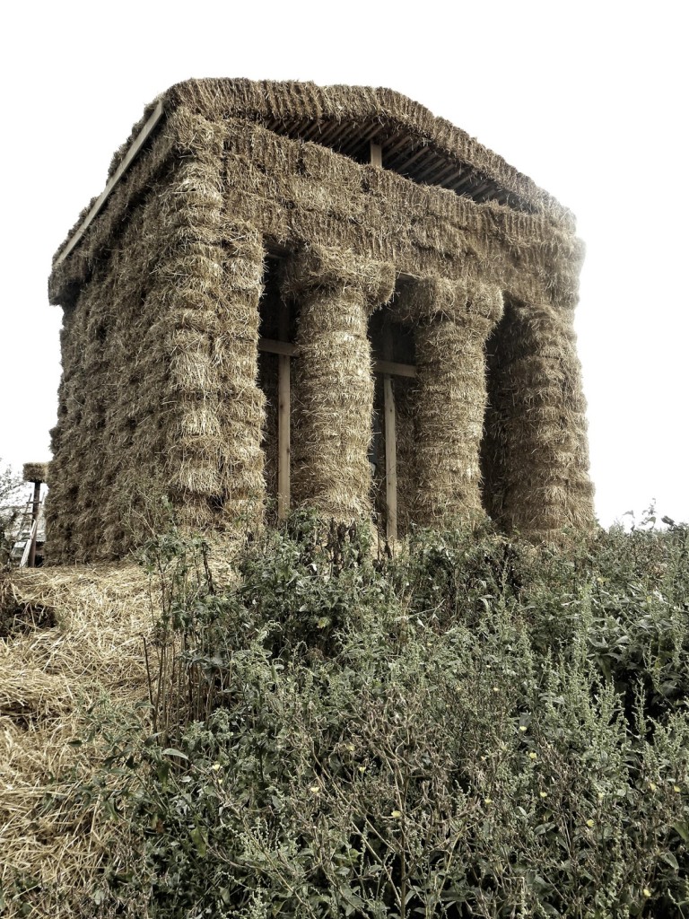 Temple in Antis, 2012, by Lesosplaw, Zaoksky