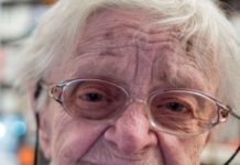 Helga Weyhe, Germany’s Oldest Bookseller, 98