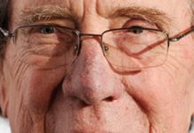 Robert Jones, Film Editor Of Guess Who’s Coming To Dinner And Love Story, 84