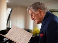 Tony Bennett, Age 94, Has Alzheimer’s — But He Can Still Sing