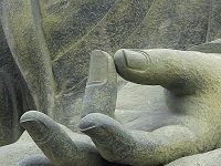 How Did A Book Of New Poetry Get Passed Off As The Work Of Ancient Buddhist Nuns?