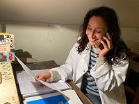 Stage Actors In Paris Offer ‘Poetic Consultations’ By Phone