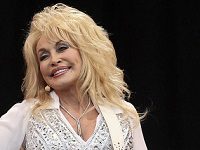 Dolly Parton To Tennessee: Please Don’t Put A Statue Of Me In The State Capitol
