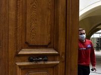 French Mayor Ordered Museums Reopened, COVID Be Damned. French Court Orders Them Closed Again