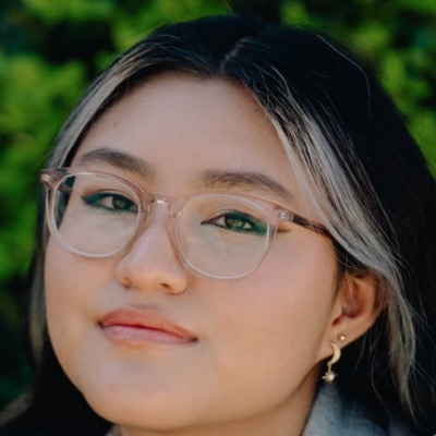 Selling Books With Some Tears On TikTok
