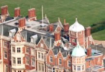 The Queen Of England’s Houses Cannot Be Searched For Looted Cultural Artifacts