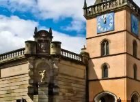 Scotland Says Theatres Can Reopen. Theatres Say “No”