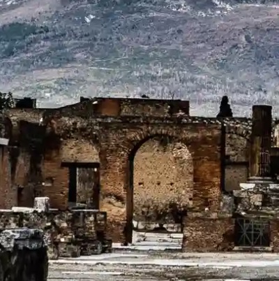 How Italy’s Art Police Turned The Tide On Tomb Raiders