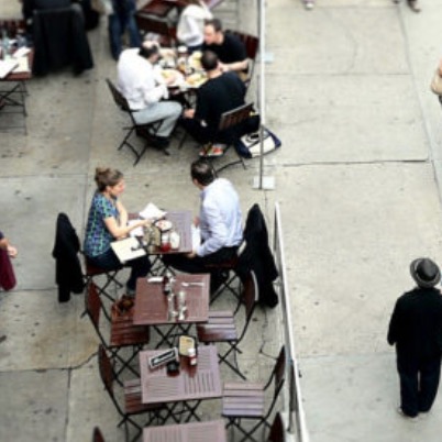 Gallery Assistants Aren’t Earning A Living Wage