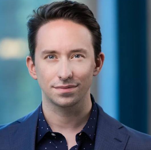 Washington’s Signature Theatre Picks A New Leader