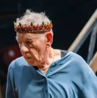 Ian McKellen’s Epic “Hamlet” Production Loses Two Actors