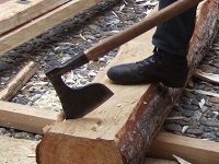 American Carpenters Use Medieval Techniques To Help Rebuild Notre-Dame’s Roof
