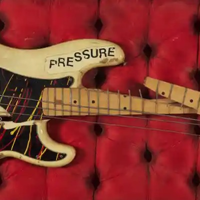 A Famous Guitar Joins The Museum Of London