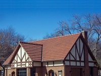 This Former Public Restroom Has Become An Arts Organization