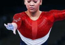 The Physics Behind Executing This Common Gymnastics Move