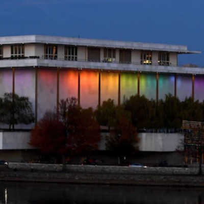 Kennedy Center, Ford’s Theatre To Require Proof Of Vaccination