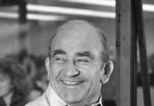 Ed Asner, Emmy Award Winning Actor And Political Activist, 91